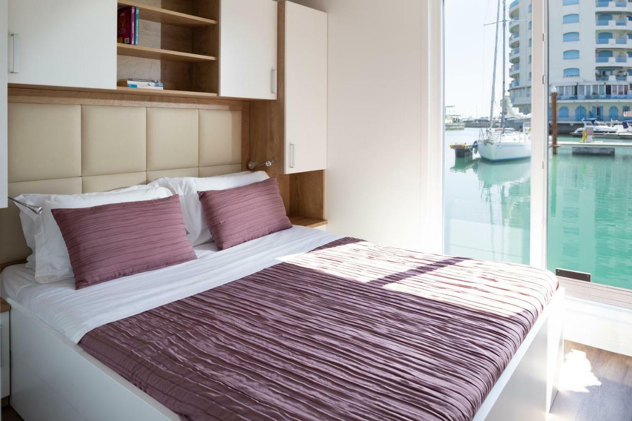 Portoverde Luxury Houseboat 미사노아드리아티코 외부 사진