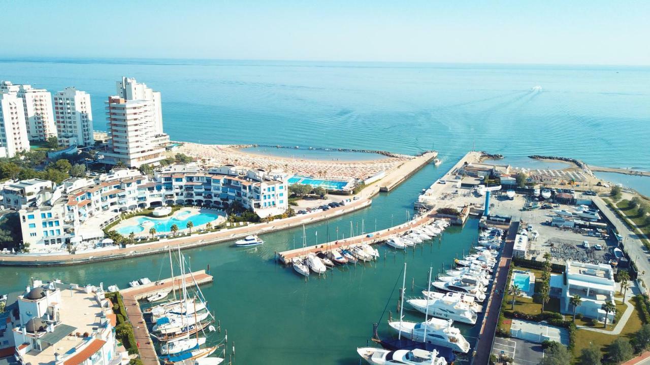 Portoverde Luxury Houseboat 미사노아드리아티코 외부 사진